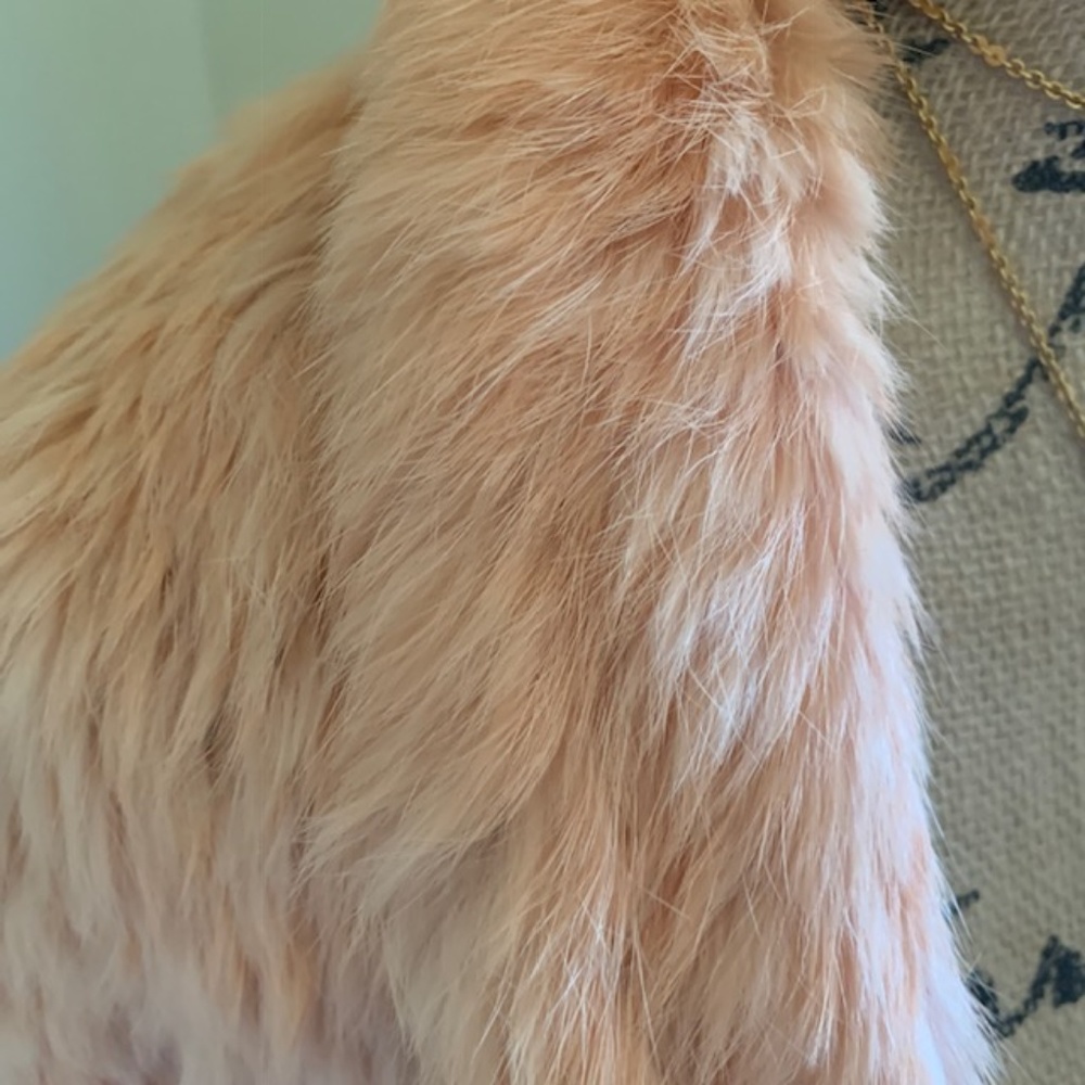 ❄️SALE❄️ Genuine rabbit fur cropped pink jacket - Picture 8 of 8